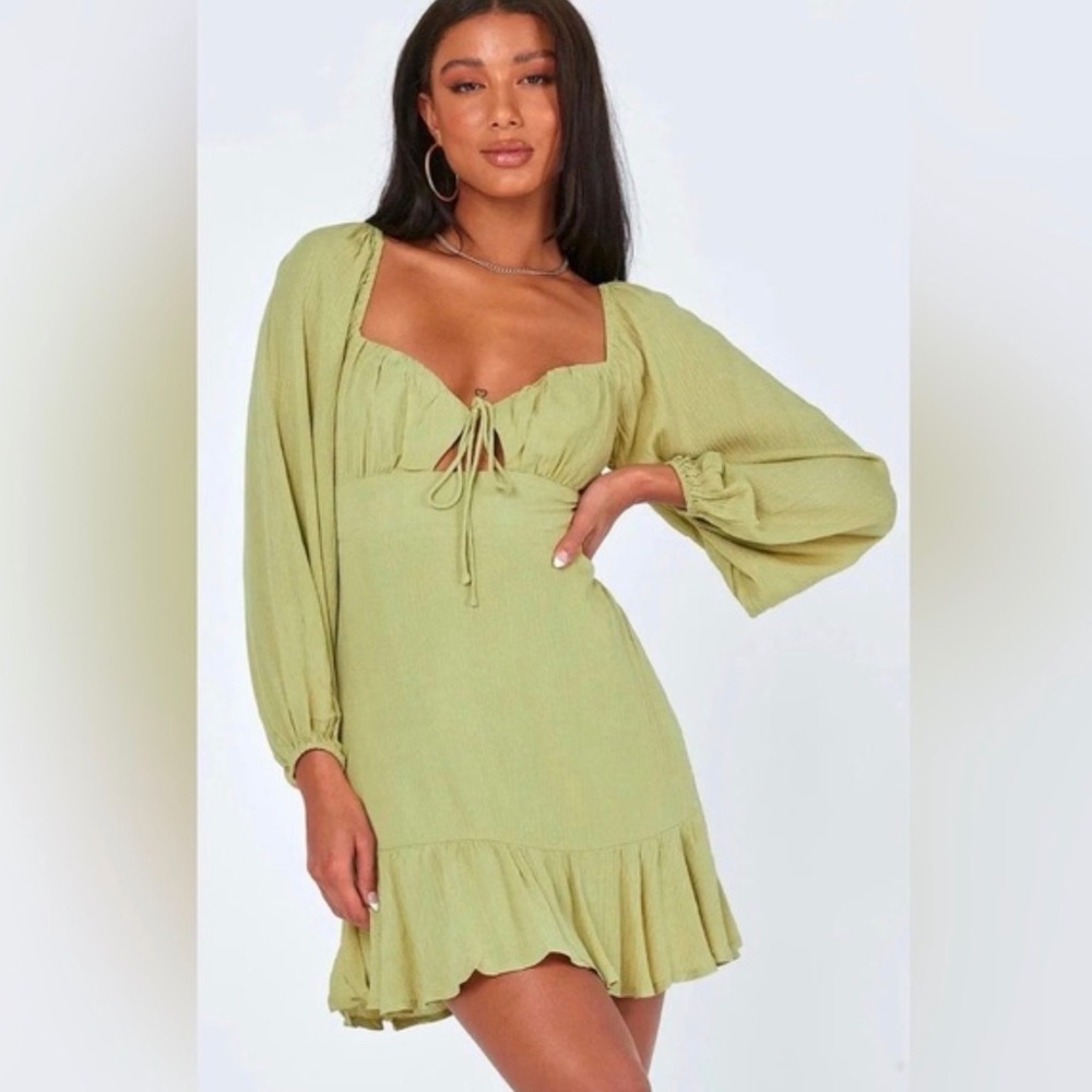 Green Long Sleeve Dress with Front and Back Tie Dress